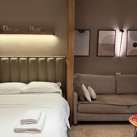 4Seasonsgea , Deluxe Studio , City Centre , Tirana Bagian luar foto