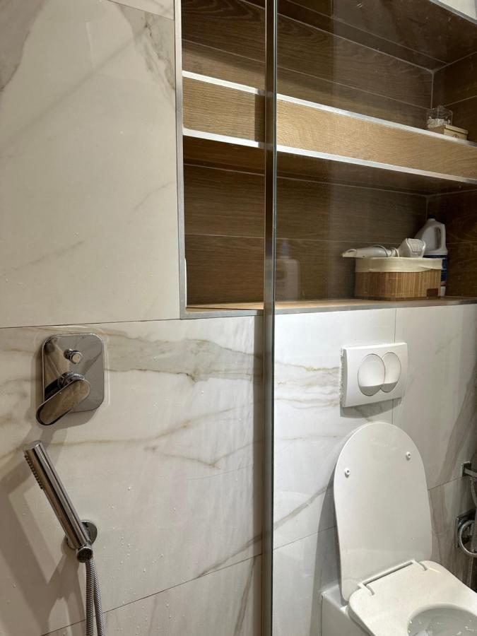 4Seasonsgea , Deluxe Studio , City Centre , Tirana Bagian luar foto